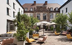 Hotel Leonor The Place To Live By Stay Collection